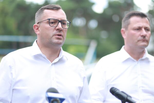 59443611-89b5-4ba2-9679-ded7d38639f7 59443611-89b5-4ba2-9679-ded7d38639f7